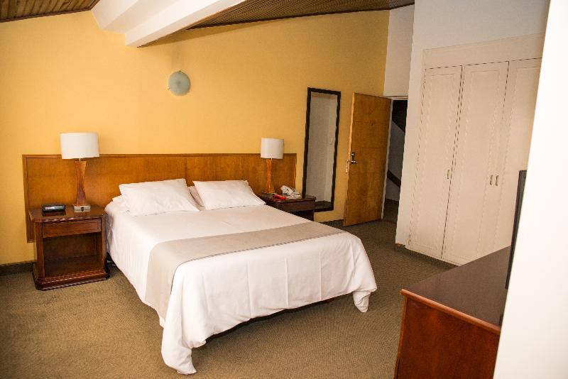 Hotel Excelsior Богота Екстериор снимка