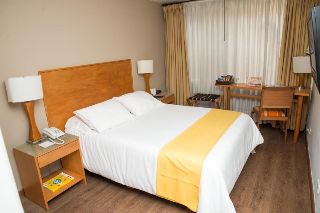 Hotel Excelsior Богота Екстериор снимка